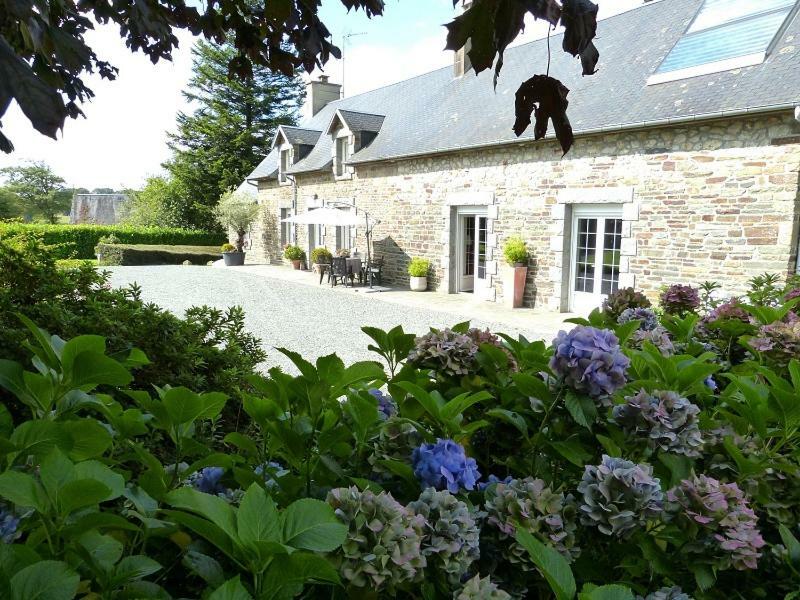 Domaine De L'Hotel Au Franc Флері Екстер'єр фото