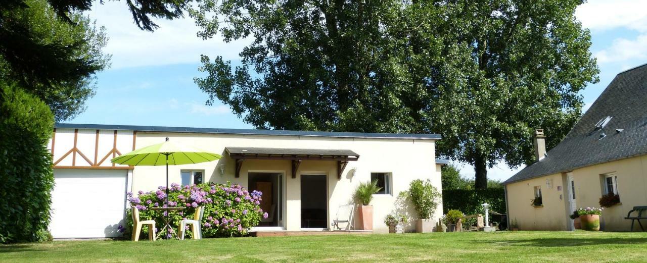Domaine De L'Hotel Au Franc Флері Екстер'єр фото